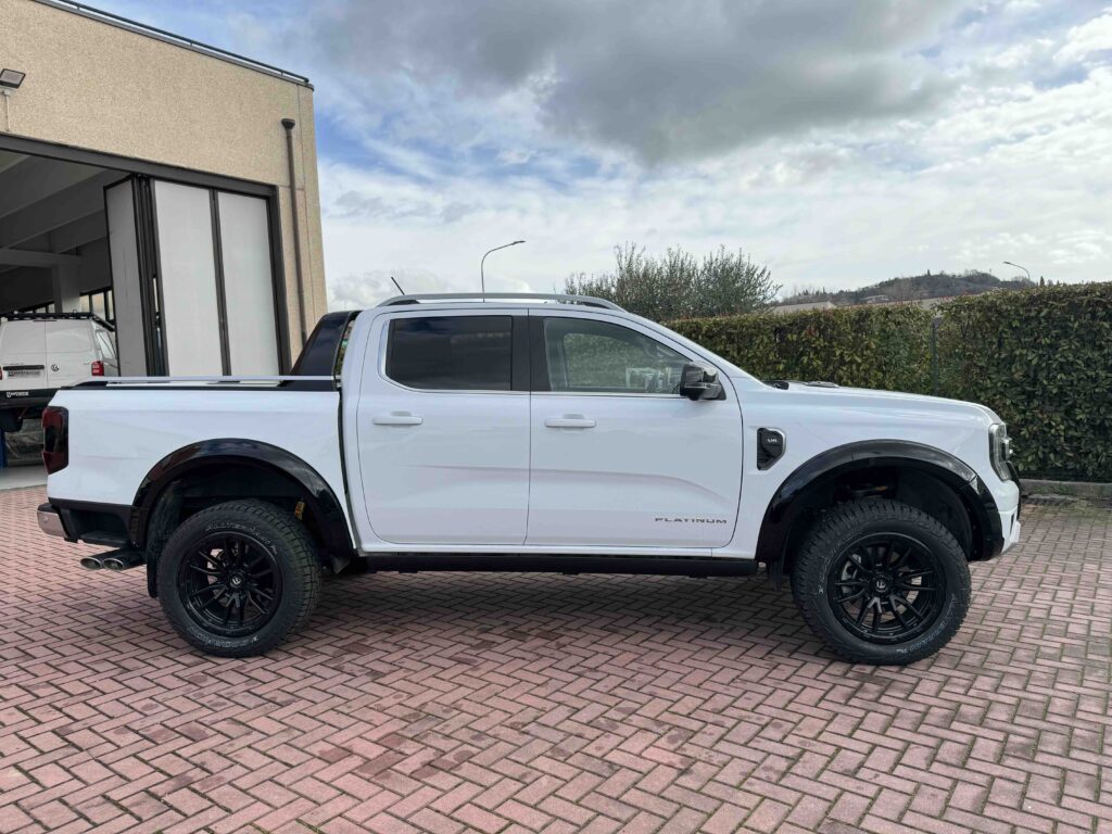 Allestimento trasformazione omologazione Ford New Ranger 11