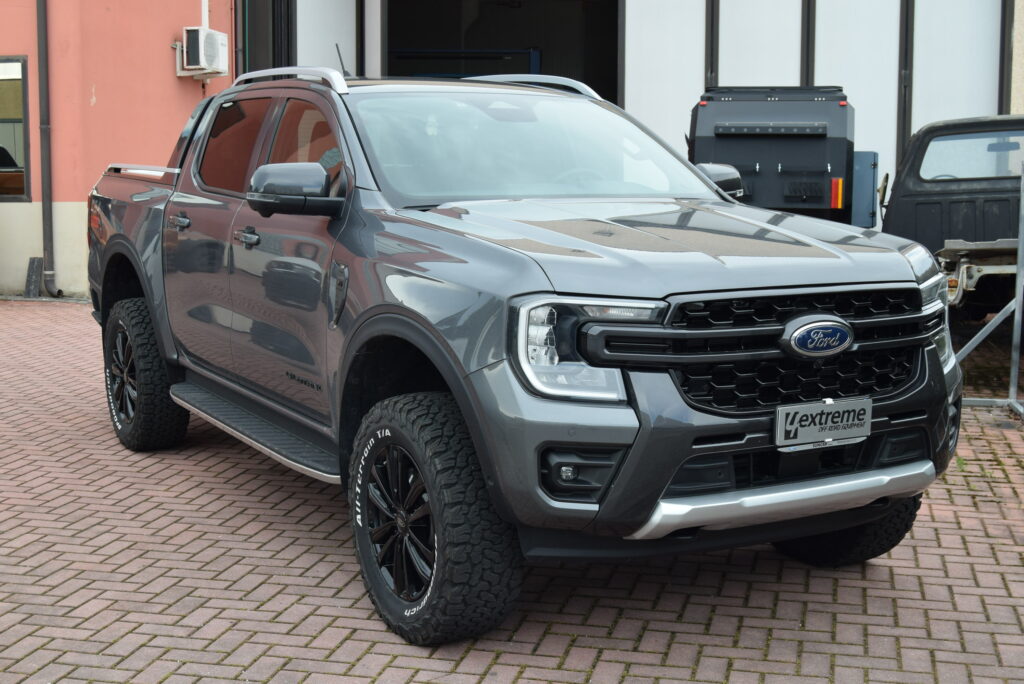 Allestimento trasformazione omologazione Ford New Ranger 14