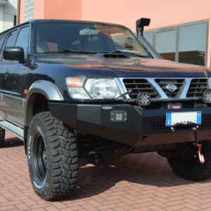 Paraurti anteriore Nissan Patrol GR Y61