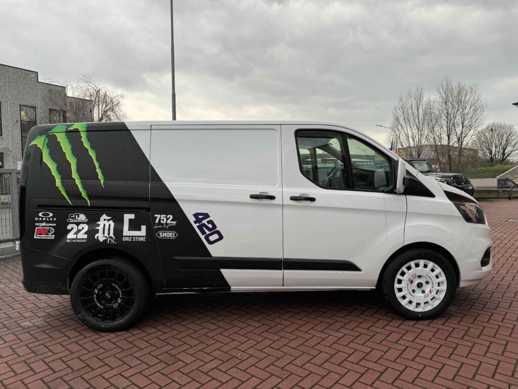 Omologazione trasformazione Ford Transit Custom 5